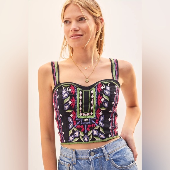 Anthropology Chic Black Embroidered Crop Top - Picture 1 of 5